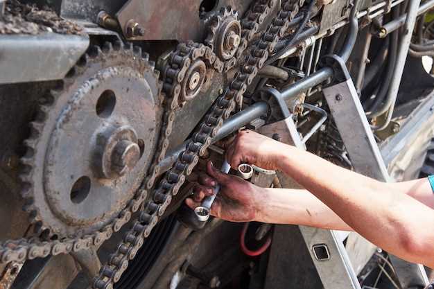 Rebuilding Classic Rotary Engines